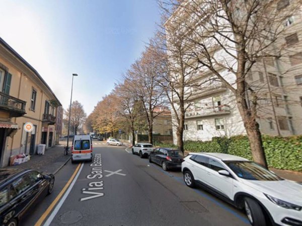negozio in affitto a Lodi in zona Fanfani