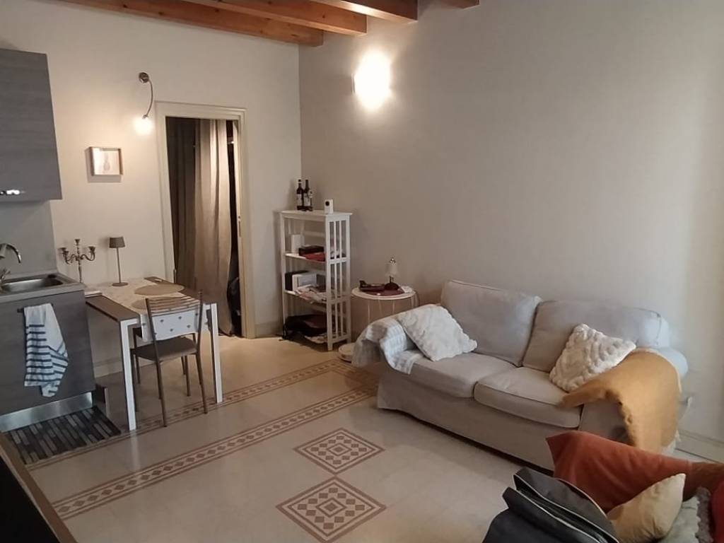 appartamento in affitto a Lodi in zona Centro Storico