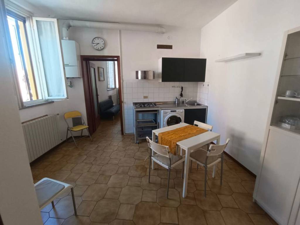 appartamento in affitto a Lodi in zona Faustina