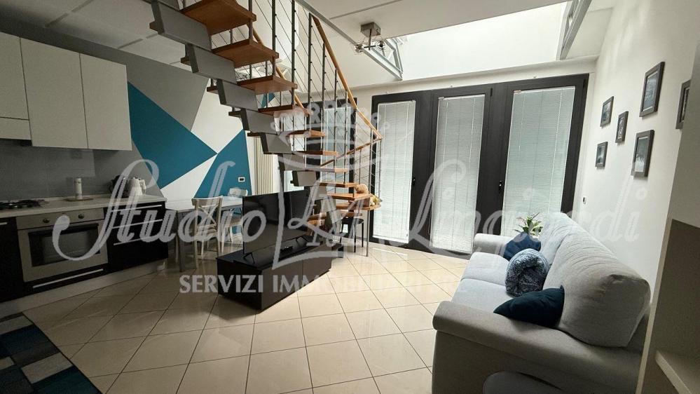 appartamento in affitto a Lodi in zona Centro Storico