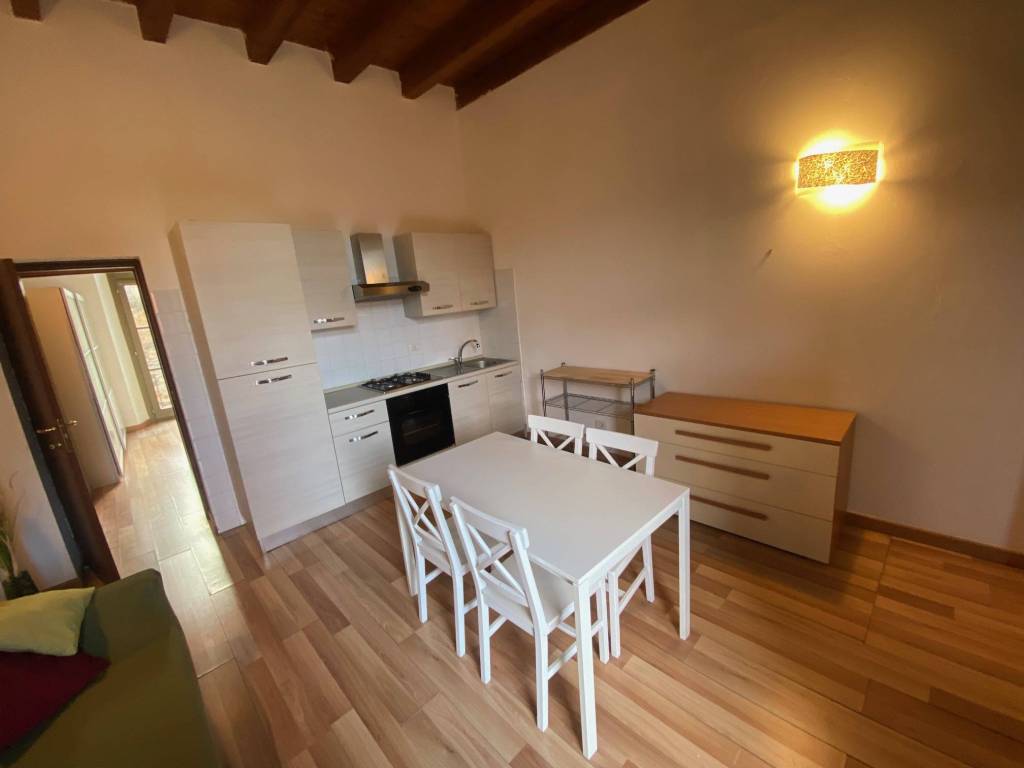 appartamento in affitto a Lodi in zona Città Bassa
