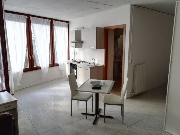 appartamento in affitto a Lodi in zona Fanfani