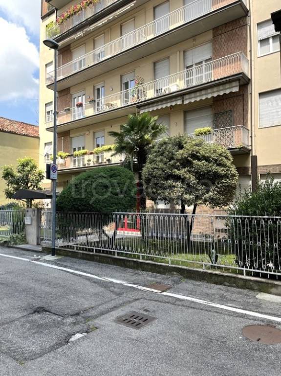 appartamento in affitto a Lodi in zona Centro Storico