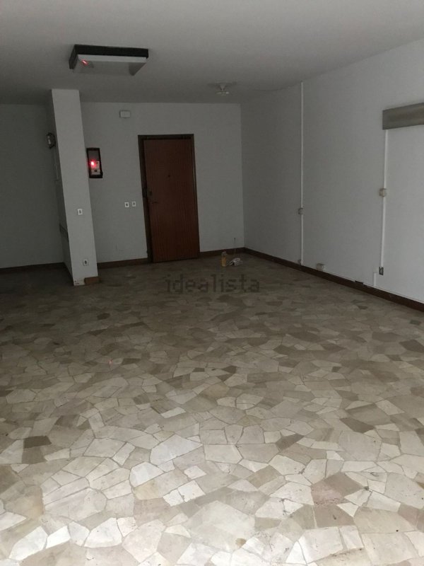 ufficio in affitto a Lodi in zona Fanfani