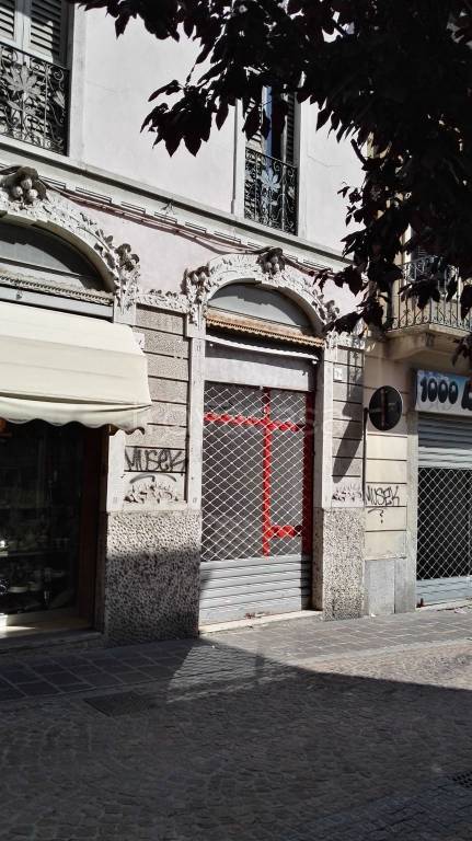 negozio in affitto a Lodi in zona Centro Storico