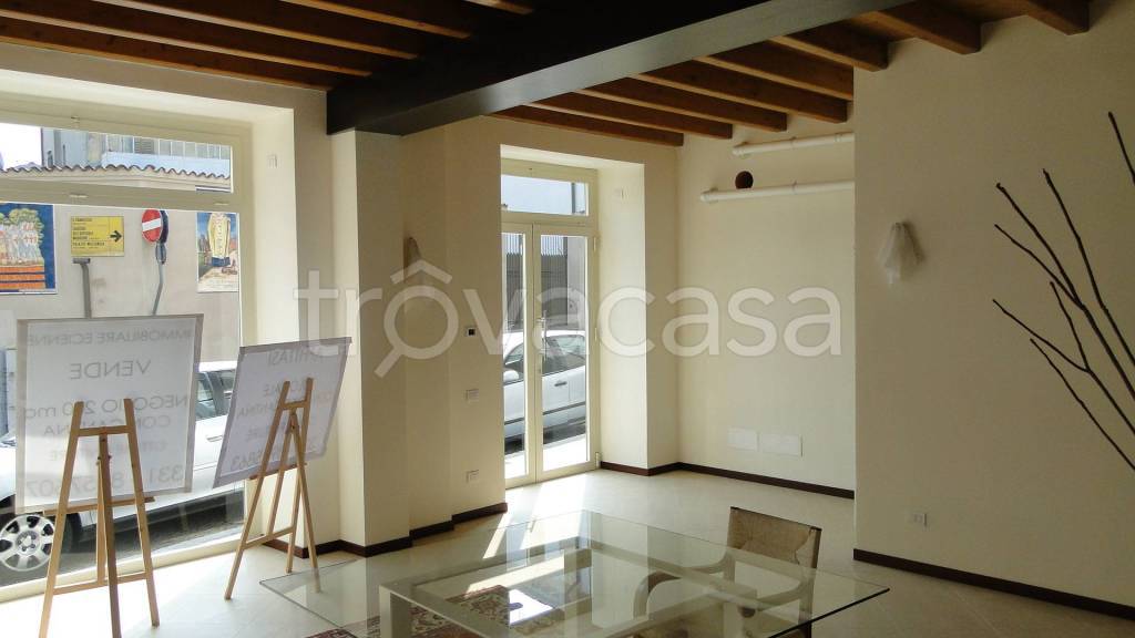 appartamento in affitto a Lodi in zona Centro Storico