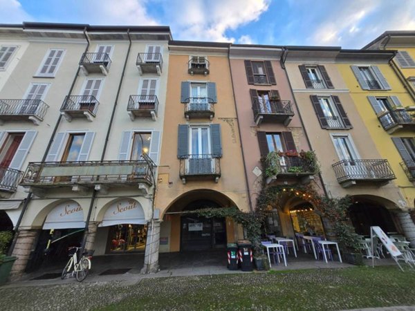 negozio in affitto a Lodi in zona Centro Storico