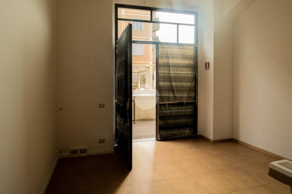 ufficio in affitto a Lodi in zona Fanfani