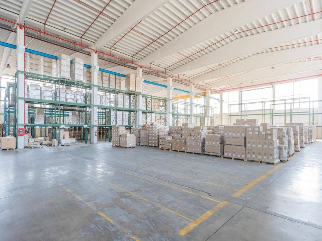 locale commerciale in affitto a Lodi in zona San Fereolo