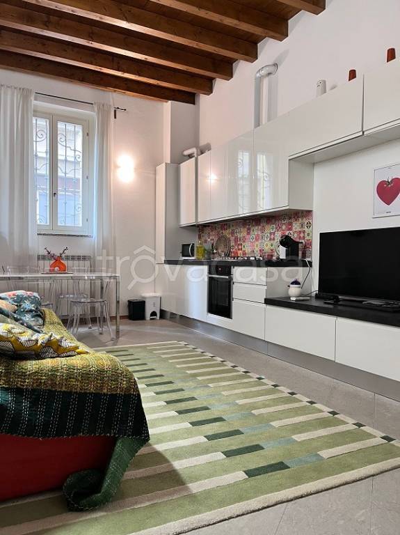 appartamento in affitto a Lodi in zona Centro Storico