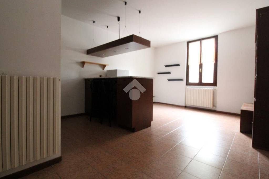 appartamento in affitto a Lodi in zona Centro Storico