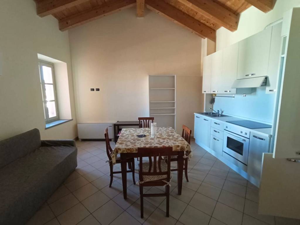 appartamento in affitto a Lodi in zona Centro Storico