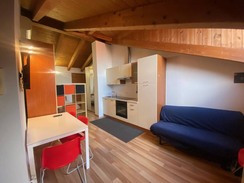 appartamento in affitto a Lodi in zona Città Bassa