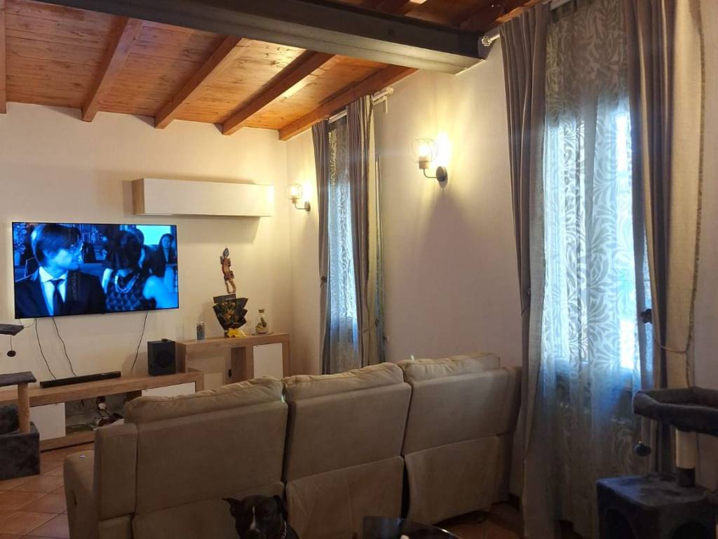 appartamento in affitto a Lodi in zona Città Bassa