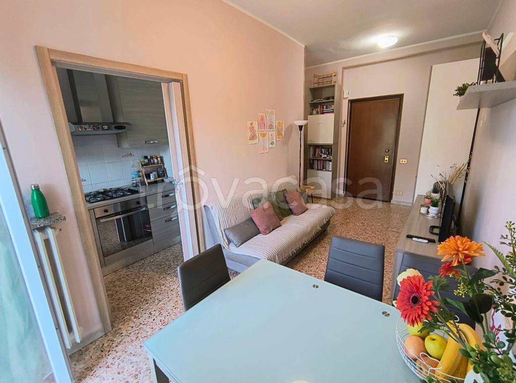 appartamento in affitto a Lodi in zona Viale Italia
