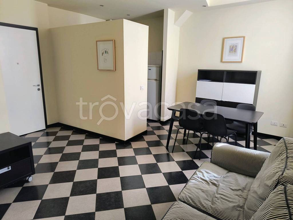 appartamento in affitto a Lodi in zona Centro Storico
