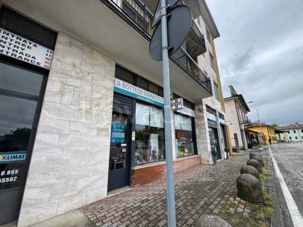 negozio in affitto a Lodi in zona Martinetta