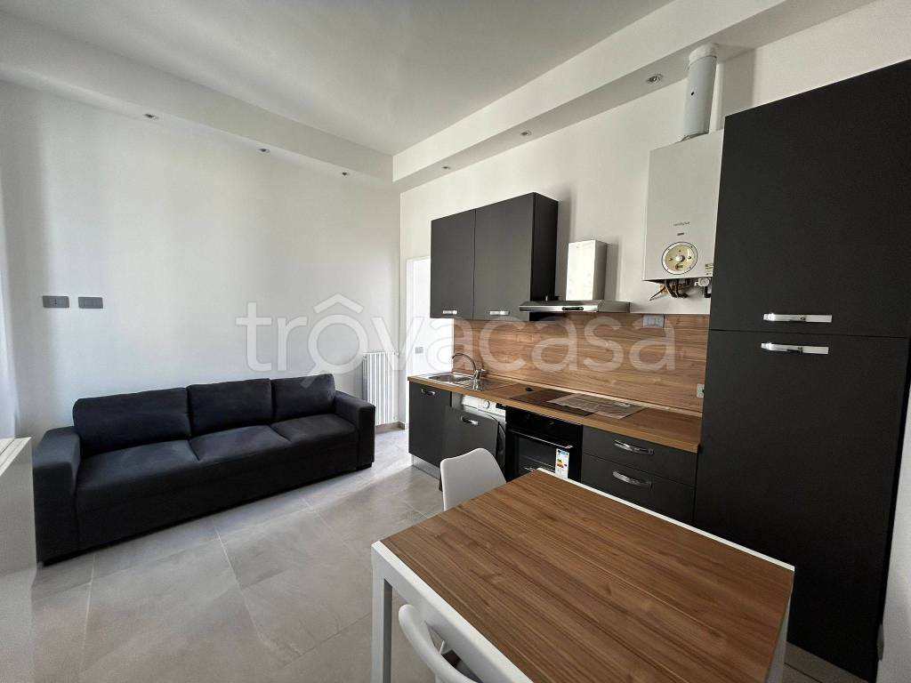 appartamento in affitto a Lodi in zona Città Bassa