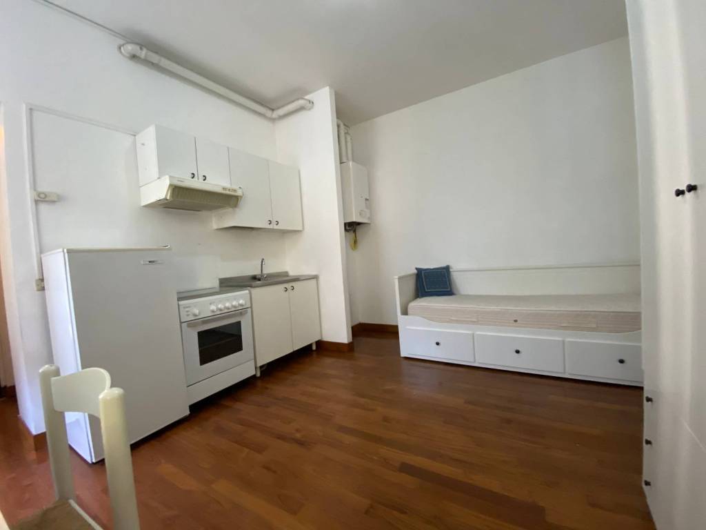 appartamento in affitto a Lodi in zona Centro Storico