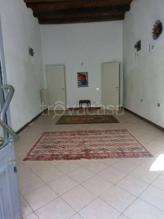 negozio in affitto a Lodi in zona Centro Storico