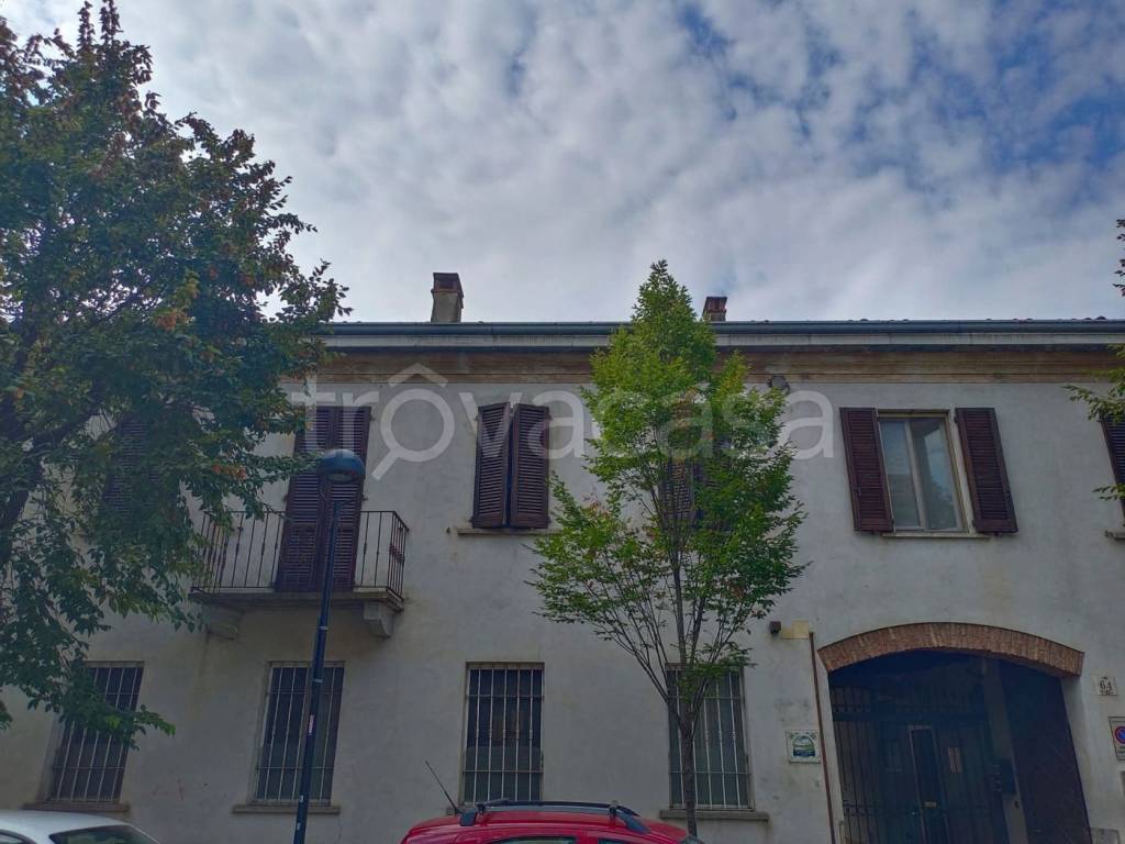 appartamento in affitto a Lodi in zona Città Bassa
