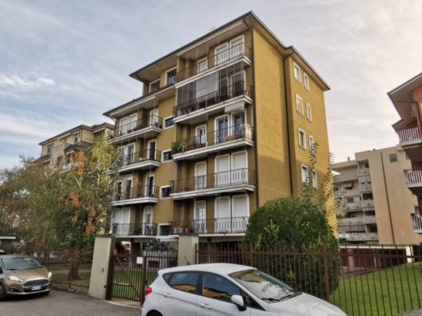 appartamento in affitto a Lodi in zona Piazza Albarola