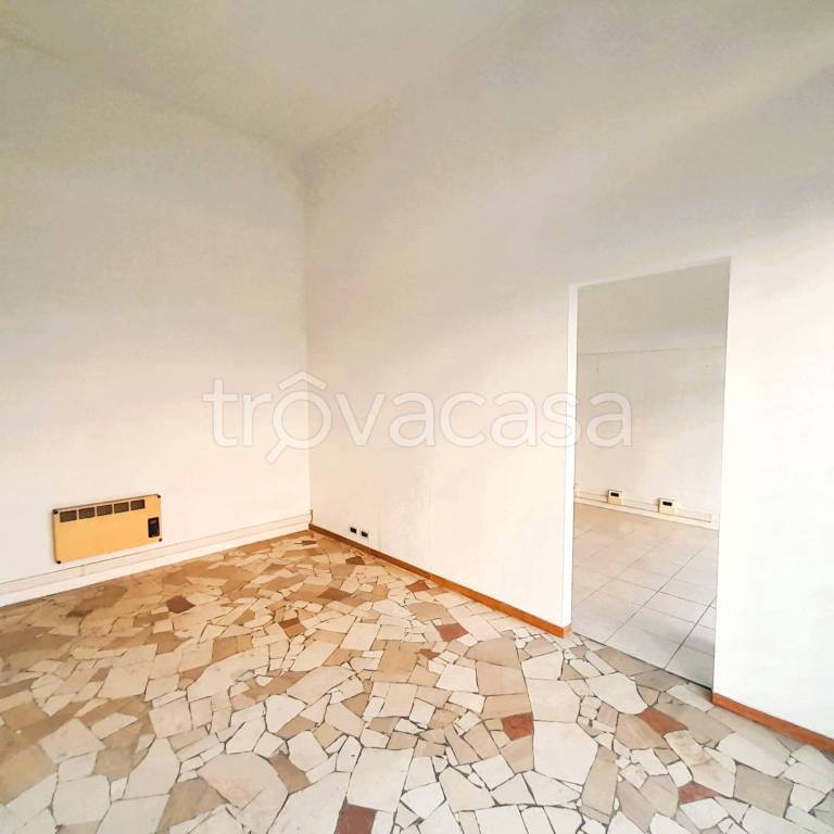 negozio in affitto a Lodi Vecchio