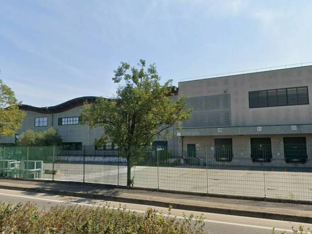 locale commerciale in affitto a Massalengo