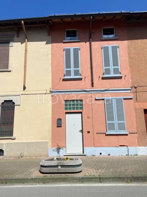 casa indipendente in affitto ad Ospedaletto Lodigiano