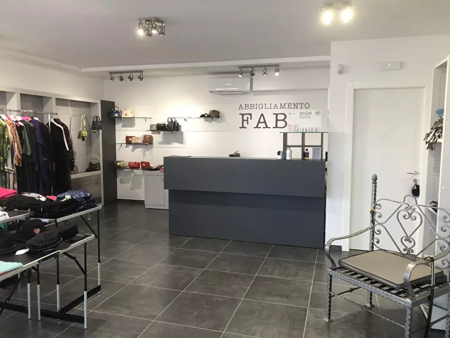 locale commerciale in affitto ad Ossago Lodigiano