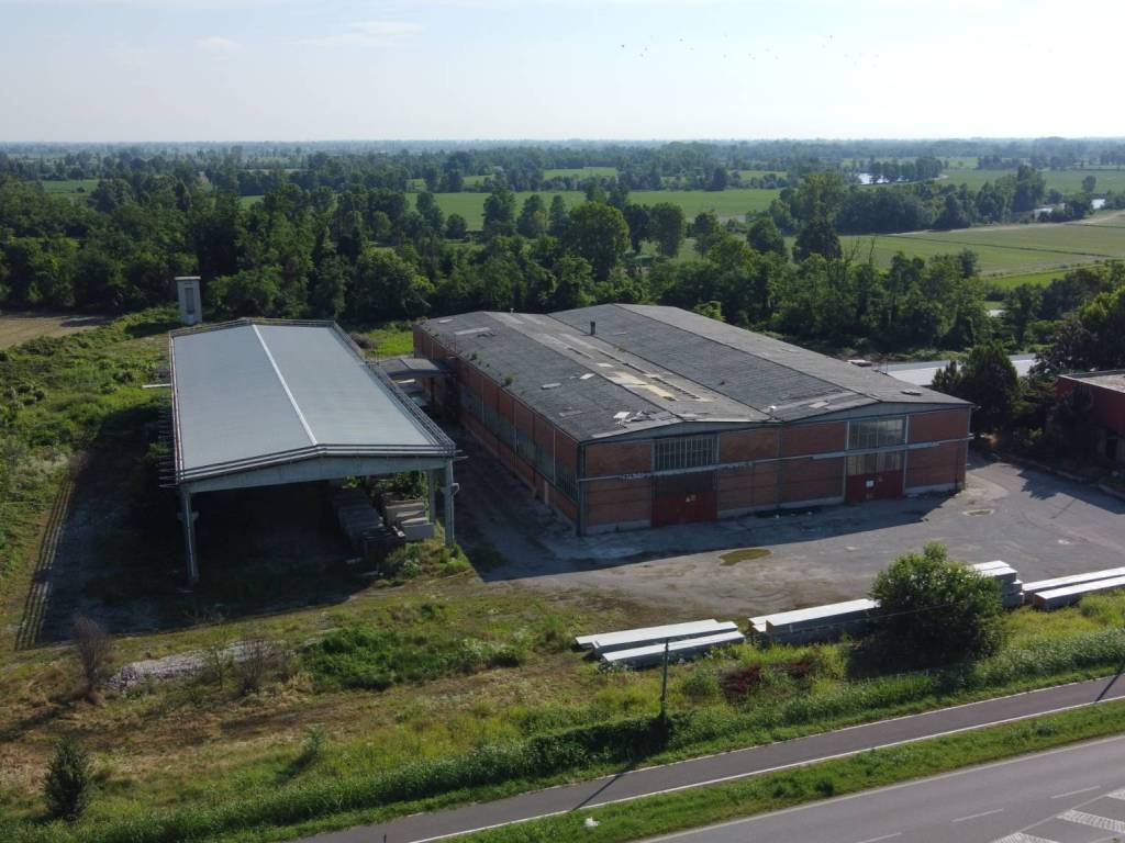 locale commerciale in affitto a San Martino in Strada