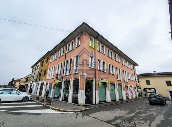 ufficio in affitto a Sant'Angelo Lodigiano