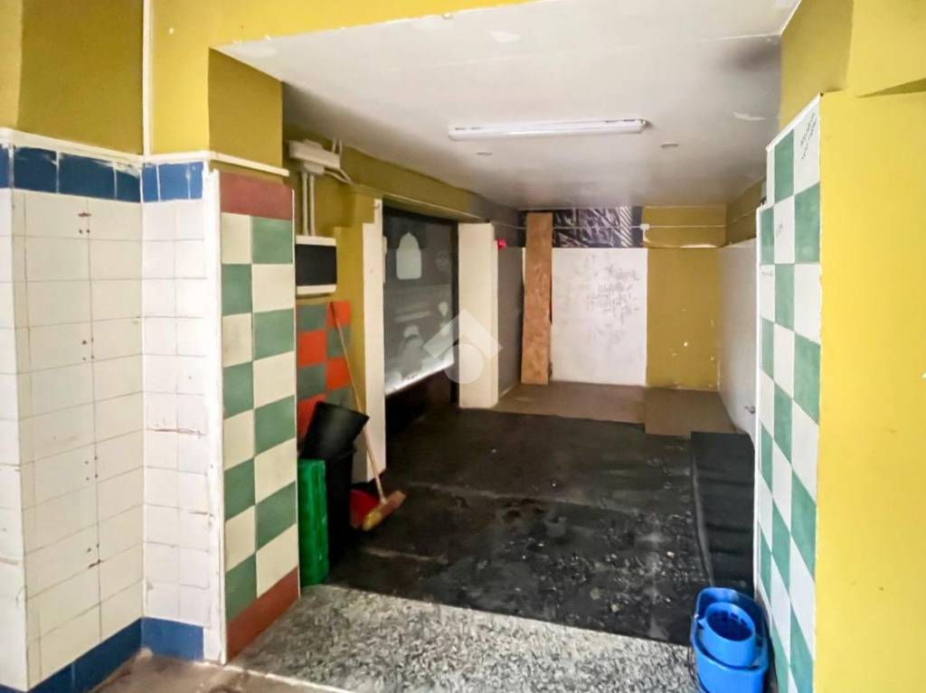 negozio in affitto a Sant'Angelo Lodigiano