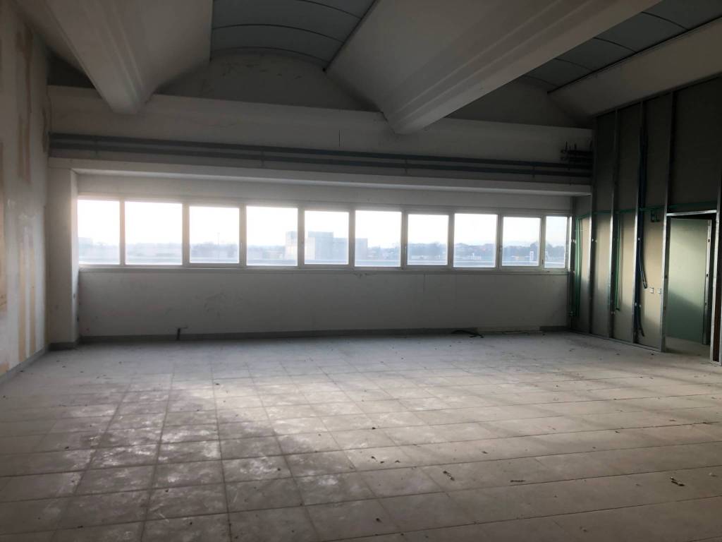 ufficio in affitto a Sant'Angelo Lodigiano