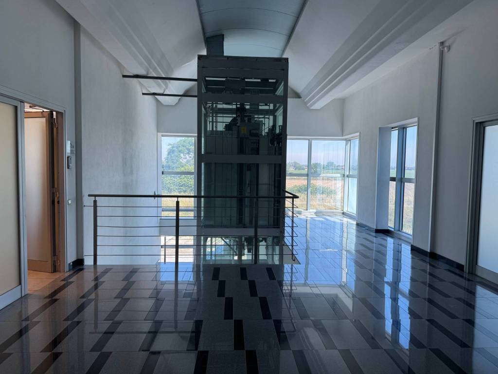 ufficio in affitto a Sant'Angelo Lodigiano