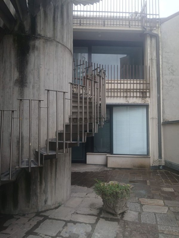 ufficio in affitto a Sant'Angelo Lodigiano