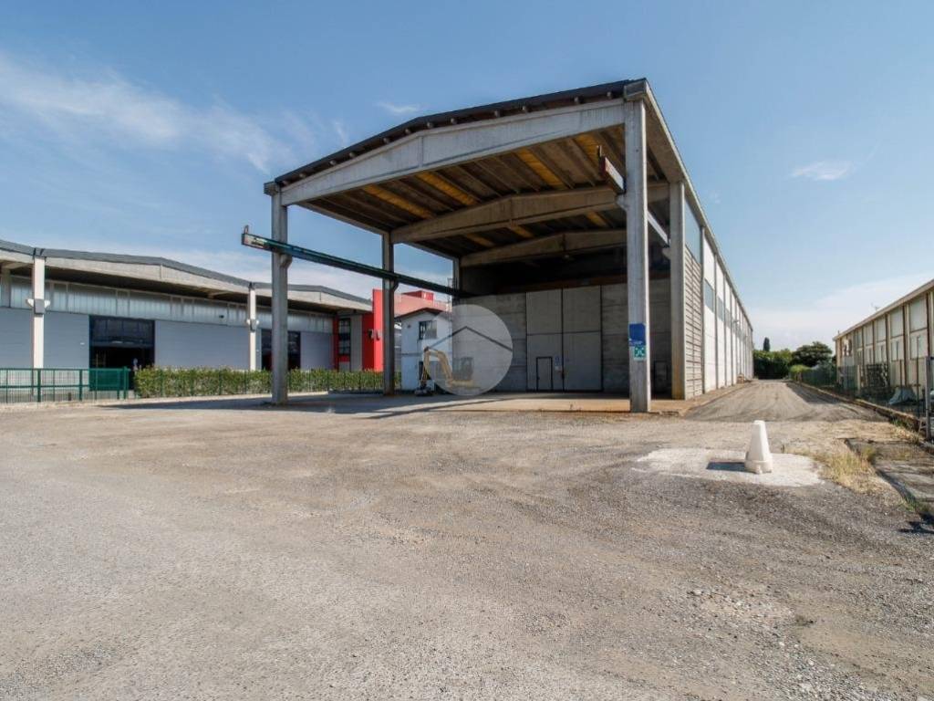 capannone in affitto a Somaglia in zona San Martino Pizzolano