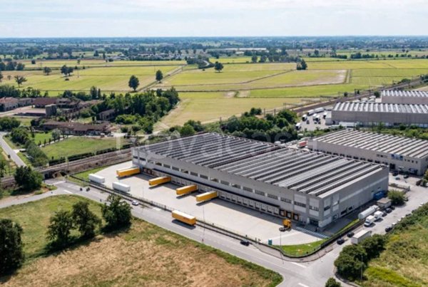 locale commerciale in affitto a Tavazzano con Villavesco