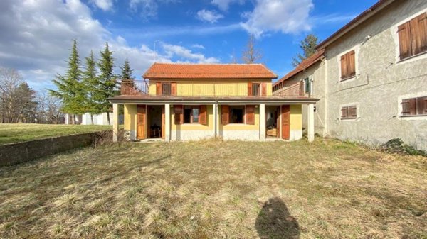 casa indipendente in affitto a Ponzone in zona Moretti