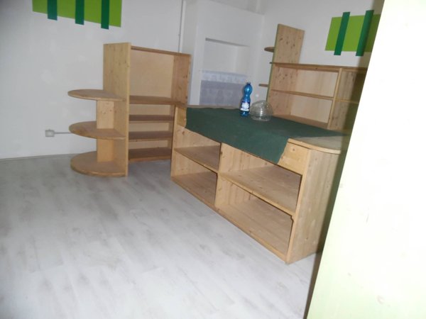 locale commerciale in affitto a Tortona