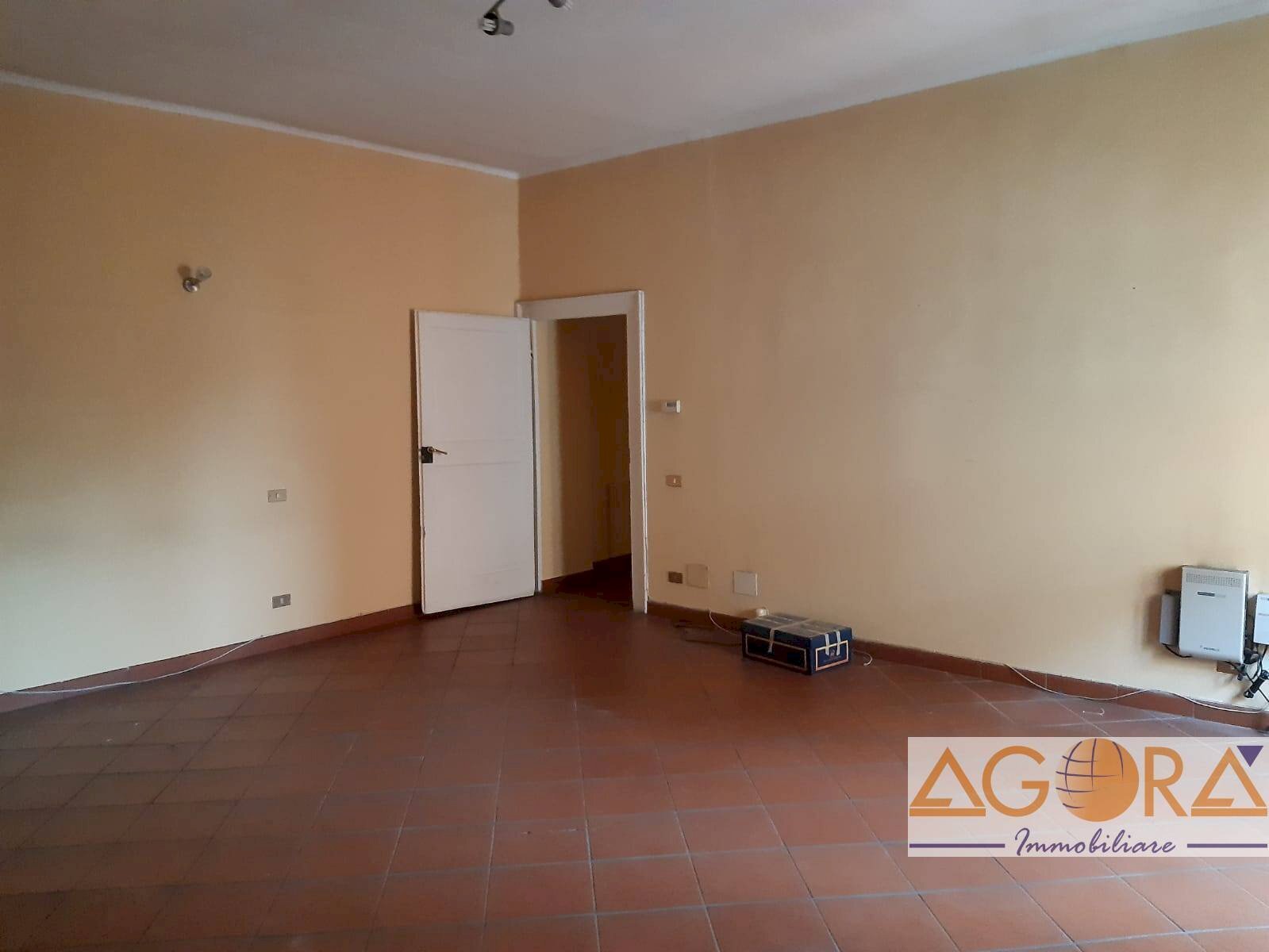 ufficio in affitto a Tortona in zona Centro Storico