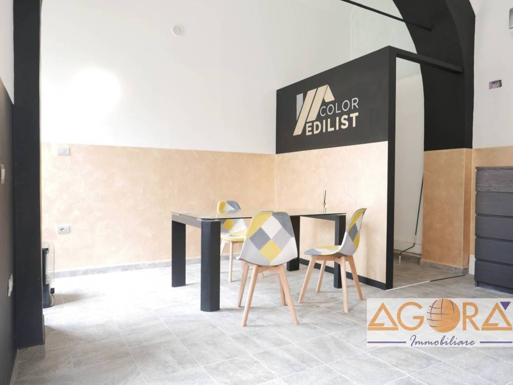 locale commerciale in affitto a Tortona in zona Centro Storico