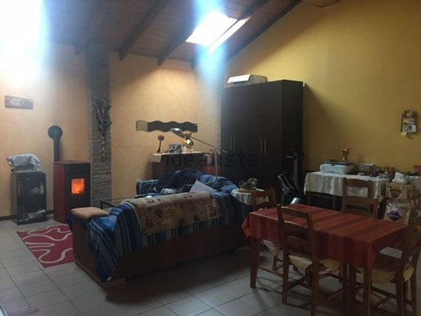 appartamento in affitto a Tortona