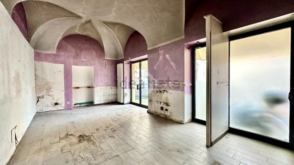 negozio in affitto a Tortona in zona Centro Storico