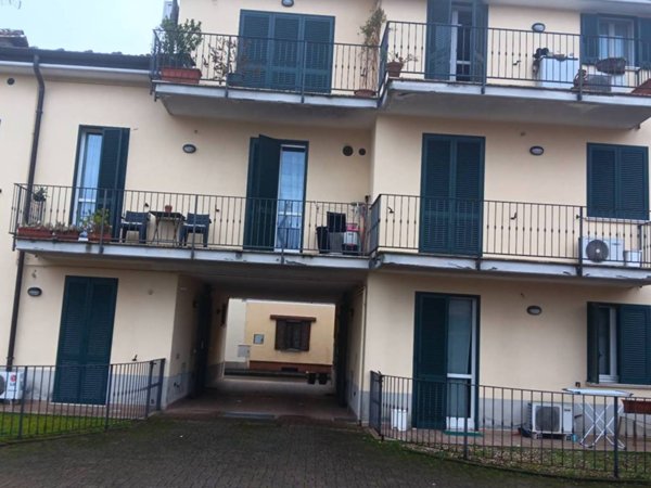 intera palazzina in affitto a Tortona