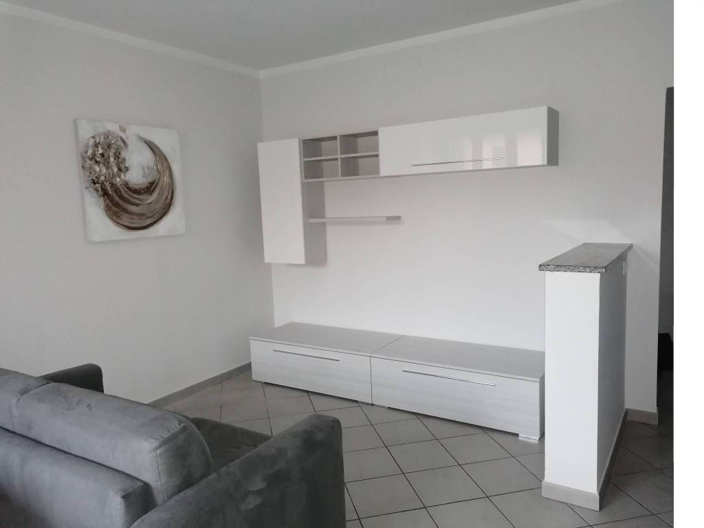 appartamento in affitto a Tortona in zona Oasi