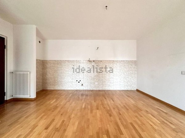 appartamento in affitto a Tortona