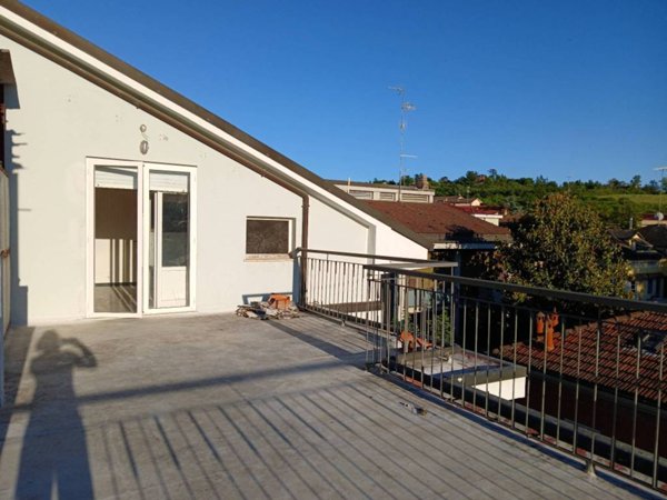 intera palazzina in affitto a Tortona in zona Città Giardino