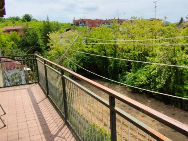 intera palazzina in affitto a Tortona in zona San Bernardino