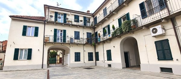appartamento in affitto a Tortona in zona Centro Storico